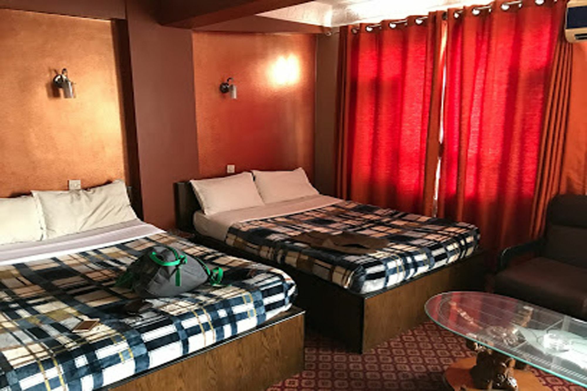 Tirupati Holiday Inn Katmandu Dış mekan fotoğraf